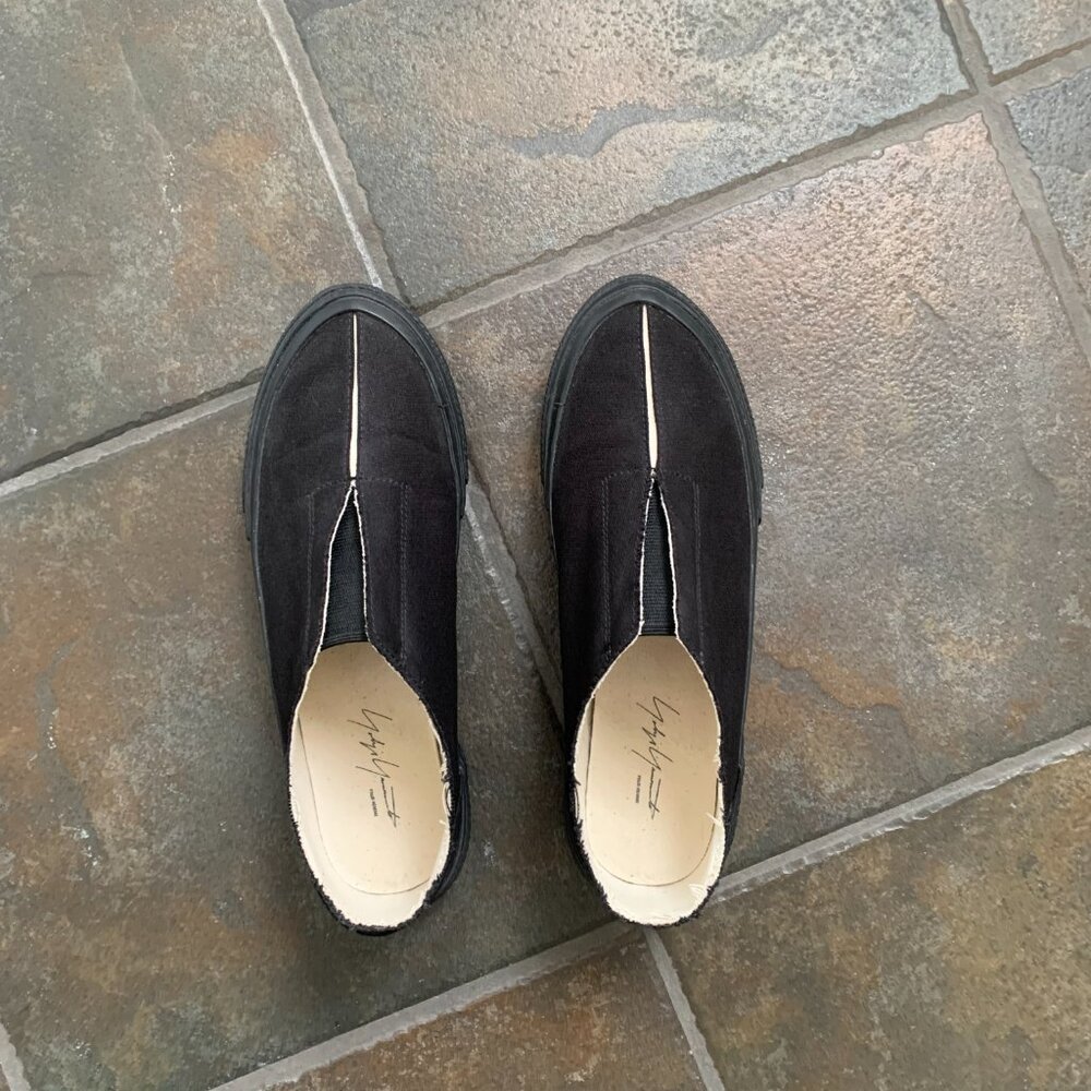 YOHJI YAMAMOTO pour homme slip ons - Picture 2 of 13